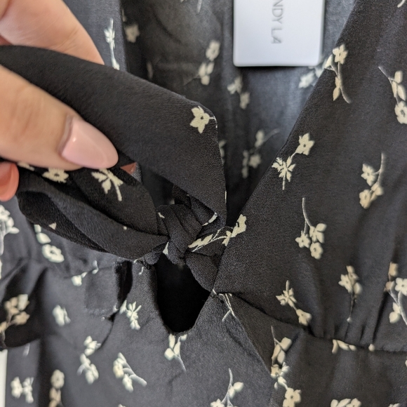 Cotton Candy LA Tie Front Floral Print Mini Dress Size Large NEW - Picture 5 of 9